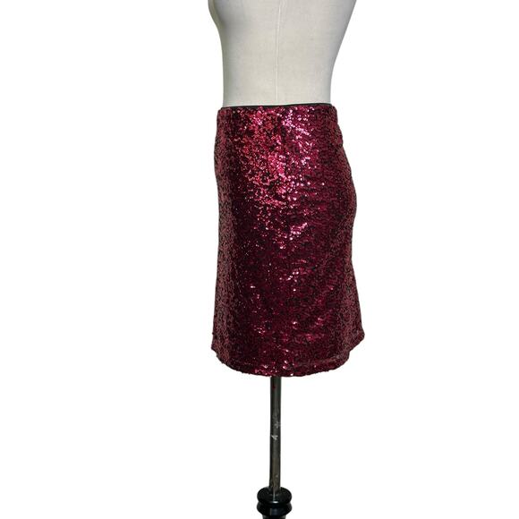 H&M Divided fuchsia sequin pull on mini skirt size Small - Picture 8 of 13